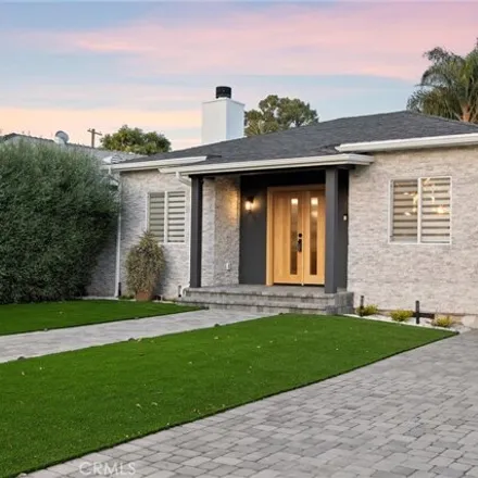 Image 2 - 4468 Campbell Drive, Los Angeles, CA 90066, USA - House for sale