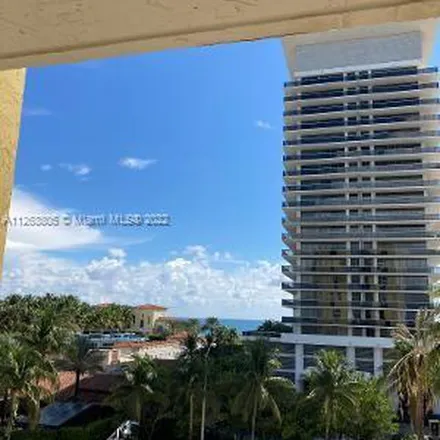 Image 7 - 5880 Collins Avenue, Miami Beach, FL 33140, USA - Apartment for rent