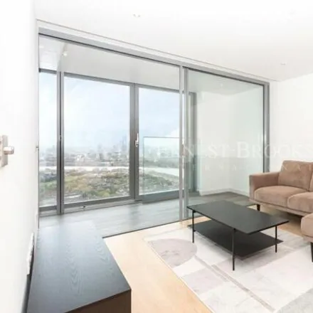 Rent this 1 bed room on Landmark East Tower in 24 Marsh Wall, Canary Wharf