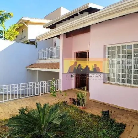 Rent this 3 bed house on Rua Virgínio Barbutti in Cidade Universitária, Campinas - SP