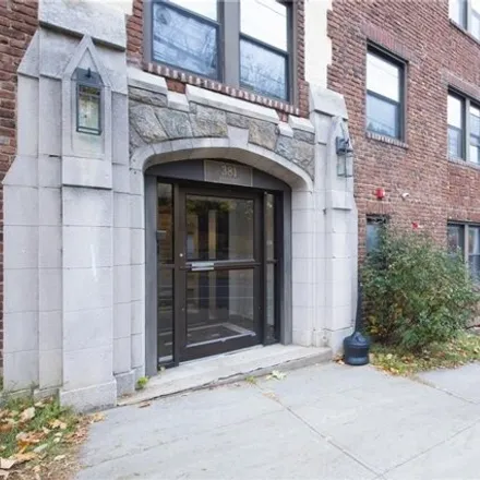 Rent this 2 bed apartment on 381 Broadway in Village of Dobbs Ferry, NY 10522