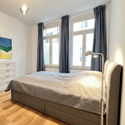 Rent this 3 bed apartment on Nds. Studieninstitut für kommunale Verwaltung - Bildungszentrum Oldenburg in Osterstraße 24, 26122 Oldenburg