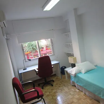 Rent this 4 bed room on Madrid in Calle de Embajadores, 196