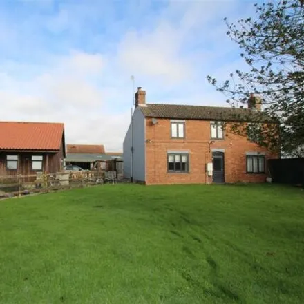 Buy this 4 bed house on North Farm in Marsh Lane, Middle Rasen