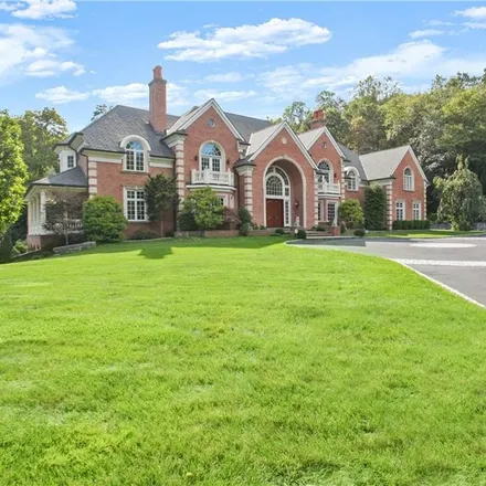 Buy this 6 bed house on 26 Pequot Lane in Sellecks Corners, New Canaan