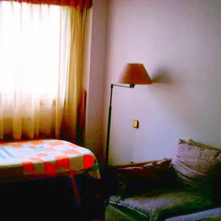 Rent this 6 bed apartment on Rúa Novoa Santos in 26, 15006 A Coruña