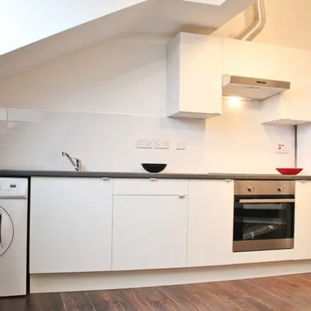 Rent this 2 bed apartment on Clarendon Road in Leeds, LS2 9DE