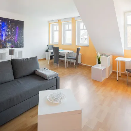 Rent this 2 bed apartment on Mockauer Straße 75 in 04357 Leipzig, Germany