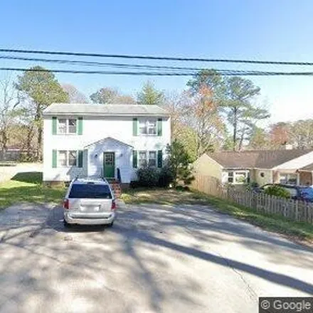 Rent this 2 bed duplex on 1700 Myrtle Avenue in Chesapeake, VA 23325