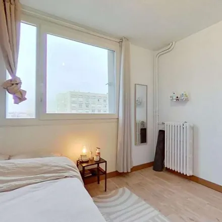 Rent this 5 bed apartment on 2 Place Sathonay in 69001 Lyon, France