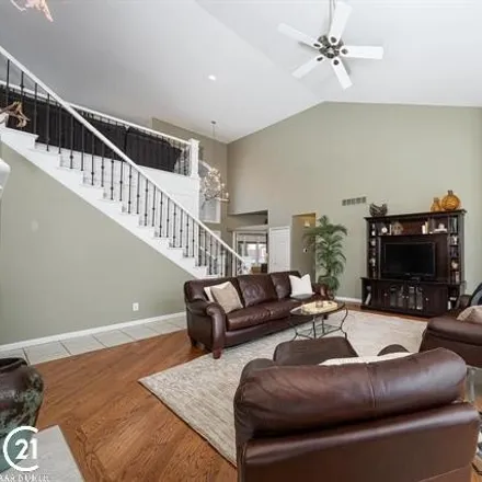 Image 9 - 55383 Whitney Drive, Shelby Charter Township, MI 48315, USA - House for sale