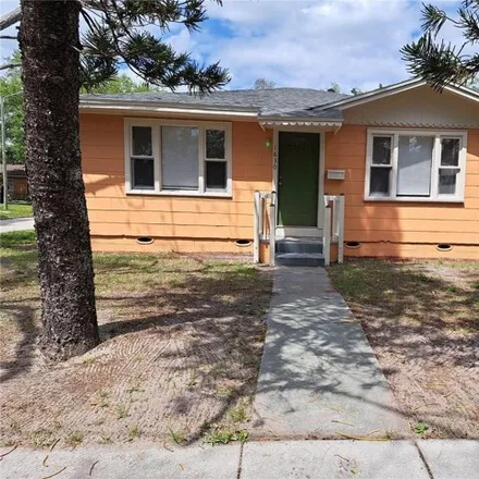 Buy this 3 bed house on 684 Russell Street South in Saint Petersburg, FL 33712