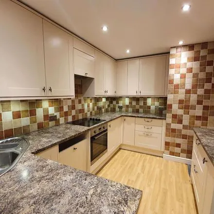 Image 3 - 3 White Ash Glade, Newport, NP18 3RB, United Kingdom - Apartment for rent