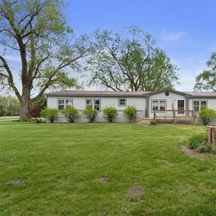 Image 3 - 1945 Southwest 375th Road, Johnson County, MO 64061, USA - House for sale