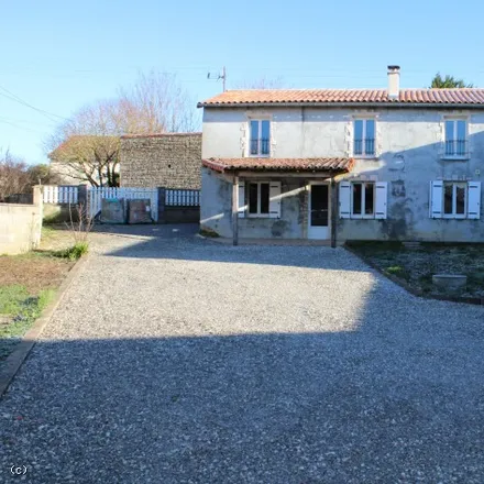 Image 4 - 16700 Ruffec, France - House for sale