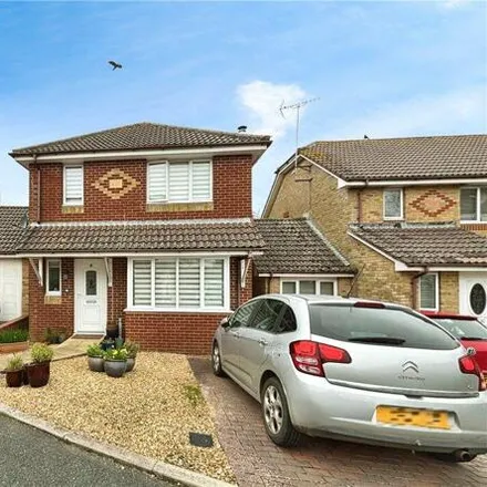 Buy this 4 bed house on 5 Oak Hills in Shanklin, PO37 7QJ