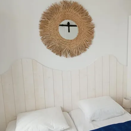 Rent this 1 bed house on 17110 Saint-Georges-de-Didonne