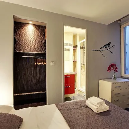 Image 8 - 6 Rue des Petits Carreaux, 75002 Paris, France - Apartment for rent