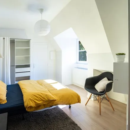 Rent this studio apartment on Horiba France Sas in 231 Rue de Lille, 59650 Villeneuve-d'Ascq