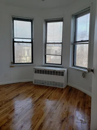 Image 9 - 60-89 71st Avenue - Apartment for rent