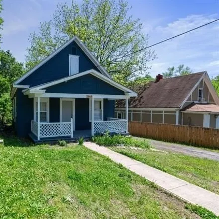 Buy this 2 bed house on 2971 North 17th Street in Kansas City, KS 66104