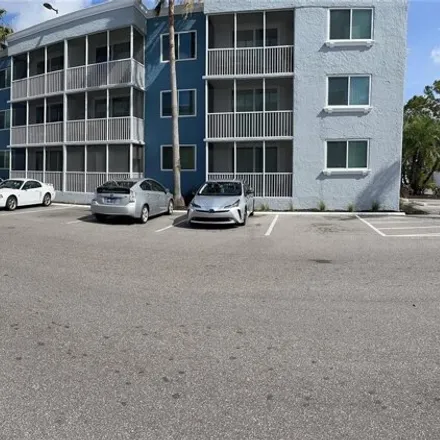 Buy this 1 bed condo on 2749 Club Mar Drive in Sarasota, FL 34237