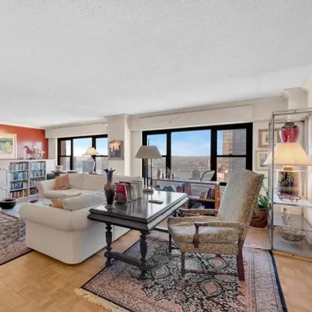Image 1 - 1 Lincoln Plaza, 1 West 64th Street, New York, NY 10023, USA - Condo for sale