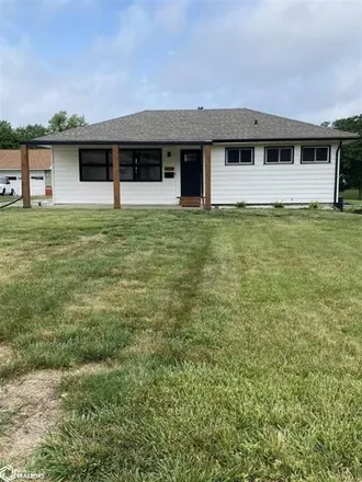 Buy this 3 bed house on 2529 N Green St in Ottumwa, Iowa