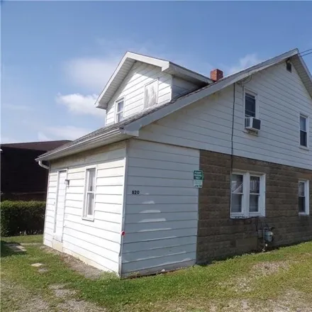 Buy this studio house on 940 Grant Street in Indiana, PA 15701