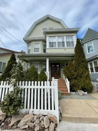 Rent this studio house on 7 South Valley Road in West Orange, NJ 07052