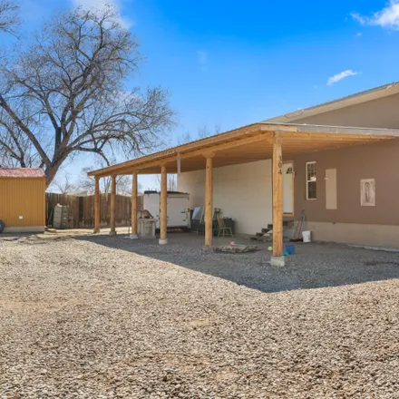 Image 2 - 304 Santo Nino Lane, Espanola, Española, NM 87532, USA - House for sale