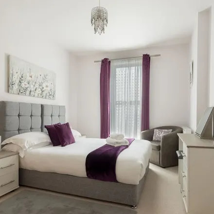 Image 3 - Reigate and Banstead, RH1 1HP, United Kingdom - Apartment for rent