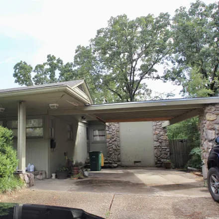 Buy this 4 bed house on 1512 Skyline Drive in North Little Rock, AR 72116