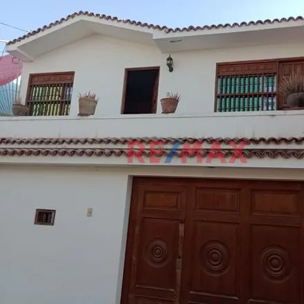 Image 2 - Calle Los Crisantemos, Chiclayo 14009, Peru - House for rent