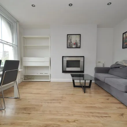 Image 1 - Isledon Road, London, N7 7JR, United Kingdom - Apartment for rent