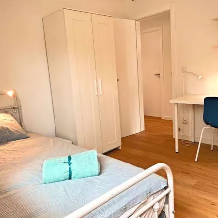 Rent this 14 bed apartment on Feirinha in Rua José Carlos de Melo 180, 2810-203 Almada