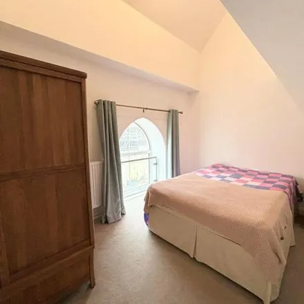 Image 5 - Cedar House, Manor Road, Bristol, BS16 2GW, United Kingdom - Room for rent