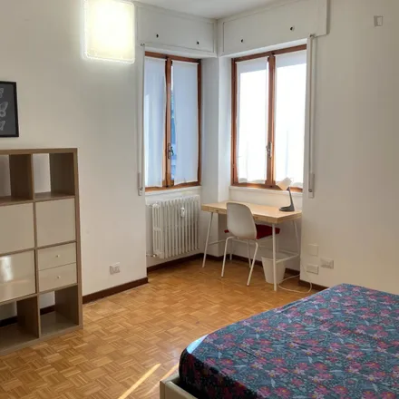 Rent this 6 bed room on Via Savona in 110, 20144 Milan MI