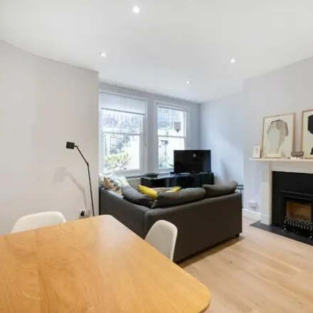 Image 2 - Zeno House, 19 Long Walk, Bermondsey Village, London, SE1 3NQ, United Kingdom - Room for rent