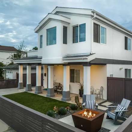 Buy this 3 bed house on 1219 10th Street in Hermosa Beach, CA 90254