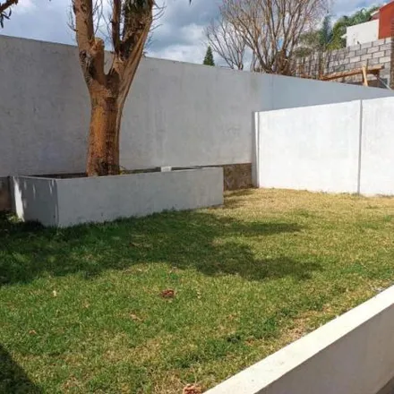 Buy this 3 bed house on Escuela Secundaria Tecnica 44 in Terraza Ahuatlán, Lomas de Ahuatlán