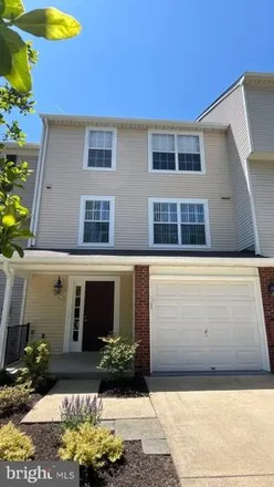 Rent this 3 bed townhouse on 10364 College Square in Columbia, MD 21044