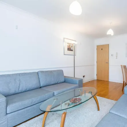 Image 3 - Vanilla and Sesame Court, Curlew Street, London, SE1 2NN, United Kingdom - Apartment for sale