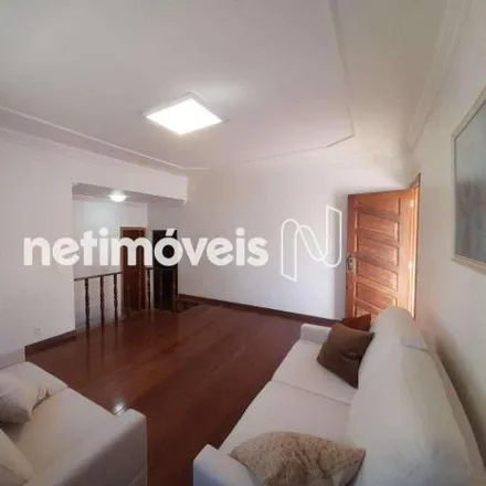 Buy this 4 bed house on Rua Guaíra in Caiçaras, Belo Horizonte - MG