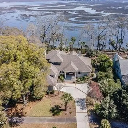 Buy this 4 bed house on 721 Island Circle East in Beaufort County, SC 29920
