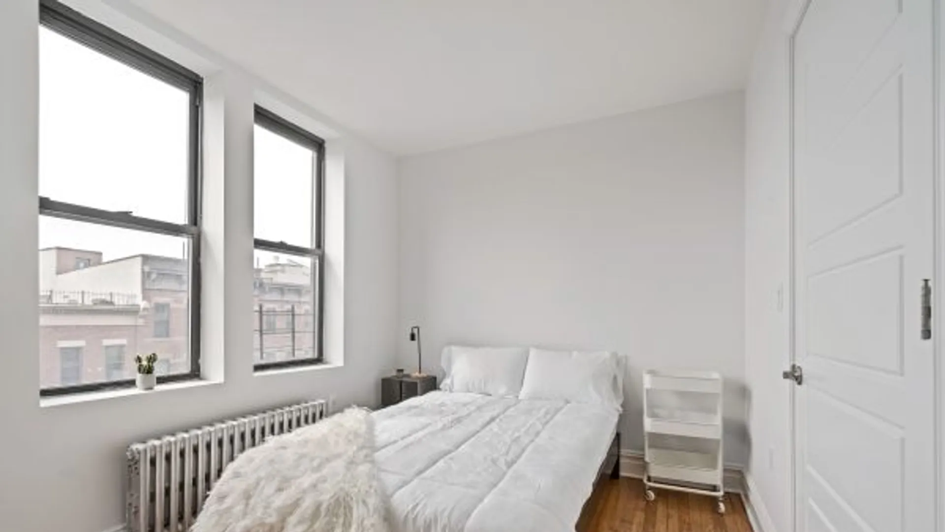 107 Greenpoint Avenue, New York, NY 11222, USA | Room for rent