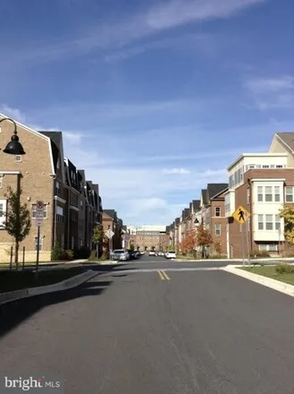 Image 2 - 613 Hendrix Avenue, Gaithersburg, MD 20877, USA - Townhouse for rent