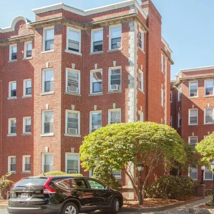 Rent this 1 bed apartment on Cambridge in Old Cambridge, US