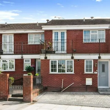 Buy this 3 bed townhouse on Great Georges Road in Sefton, L22 1RA