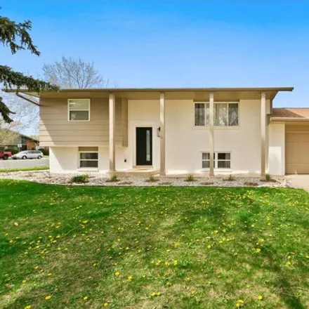 Buy this 4 bed house on 2608 Meadowlark Avenue in Fort Collins, CO 80526